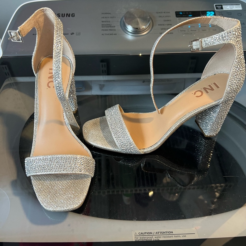 Prom shoes